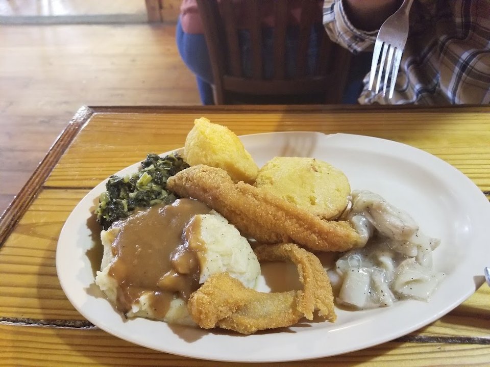 Catfish Plate